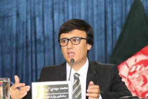 برفباری زمستان در شاهراه ها مردم را با مشکل مواجه نمیسازد