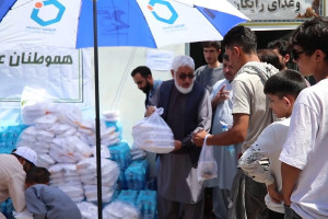 گسترش کمکرسانی بنیاد بیات به مهاجران عودتکننده