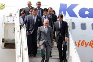 رئیس جمهورغنی؛ کابل را به مقصد قطر ترک کرد