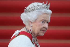 ملکه انگلیس به ویروس کرونا مبتلا شد