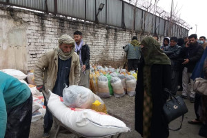 توزیع مواد خوراکی به  ۱۰۰ خانواده بی‌بضاعت در کابل