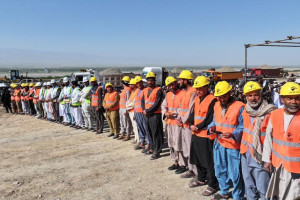 کار ساخت بزرگ‌راه هرات- غور آغاز شد 