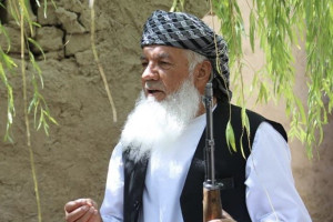 اسماعیل خان: حکومت طالبان دوام نمی‌کند
