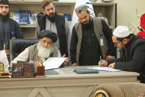 قرارداد ساخت سرک ولایتهای میدان ورک- لوگرامضا شد