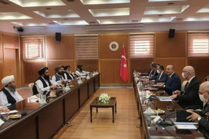     سرپرست وزارت خارجه طالبان با وزیر خارجه ترکیه دیدار کرد