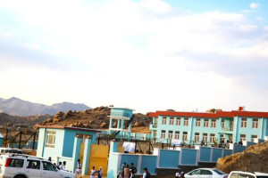 دو مکتب در دایکندی به بهرهبرداری رسید