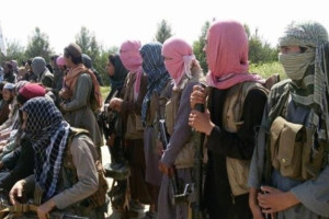 صلح با دولت؛ حزب اسلامی را با طالبان درگیر کرد