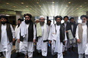 طالبان: امریکا و متحدانش نباید در امور افغانستان دخالت کنند