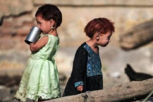 از هر ۲ دو کودک افغان یکی دچار سوءتغذیه است