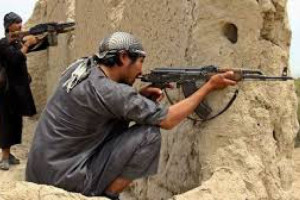 افراد مسلح غیرمسوول در هرات زیر نام طالبان می جنگند