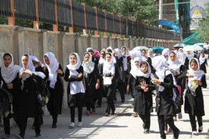 واکنش شهروندان به بسته ماندن مکاتب دخترانه