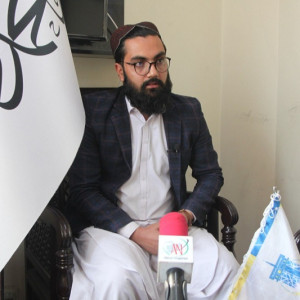 تلاشها برای تکمیل کار شبکه فایبر نوری جریان دارد