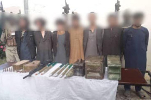 نیروهای امنیتی 10 طالب را در سمنگان دستگیر کردند