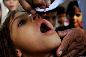 کارزار تطبیق واکسین پولیو در کشور آغاز میشود