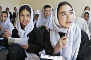 یونیسف: حق آموزش دختران افغان نباید ضایع شود