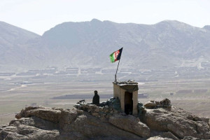 نبرد برای بازپس گیری ولسوالی کوهستان از طالبان