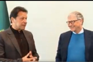 گفتگوی بیل گیتس و عمران خان در اسلام‌آباد