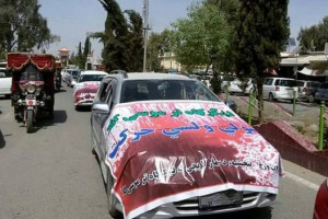 صدها نفر در هلمند آماده یک راهپیمایی بیسابقه شدند