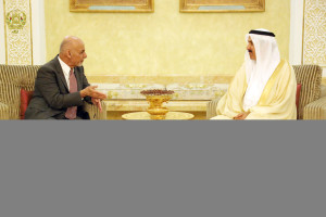 رئیس جمهورغنی با خانواده دیپلمات های کشته شده اماراتی دیدار کرد