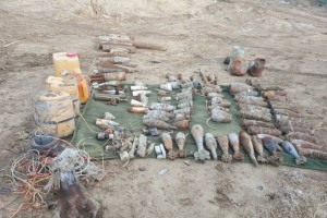 کشف یک ذخیره گاه مواد انفجاری طالبان در میدان وردک