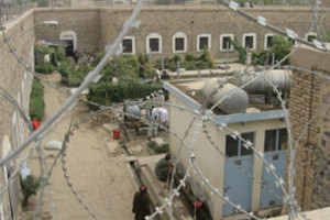 آمریکا برای افغانستان زندان می سازد