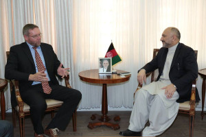 مشاور امنیت ملی با سرپرست سفارت فنلند در کابل دیدار کرد