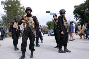 چند شهروند افغان به اتهام حمله تروریستی بازداشت شد