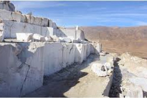 ترکمنستان روی سنگ مرمر افغانستان سرمایه‌گذاری می‌کند