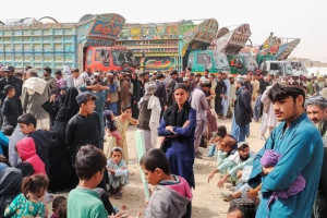 200 هزار تن از تورخم وارد کشور شدند