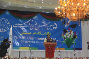 راه نجات افغانستان از بحران بلند بردن سطح آگاهی علمی مردم است