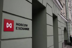 حمله روسیه به اوکراین؛ بازار معاملات و تبادل ارز در مسکو مسدود شد