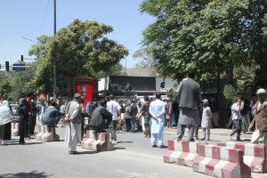 ده ها تن کشته و زخمی به شفاخانه های کابل منتقل شدند ( چشم دید یک خبرنگار)