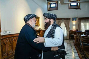 رییس دفتر اشرف غنی به کابل برگشت و مورد استقبال طالبان قرار گرفت