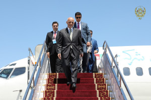 رییس جمهوری غنی به قرقیزستان رفت