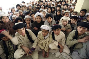 مدرسه های دینی در کندز برای طالبان نیرو تولید می کنند