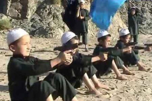 جلب و جذب افراد زیر سن در صفوف طالبان ممنوع شد