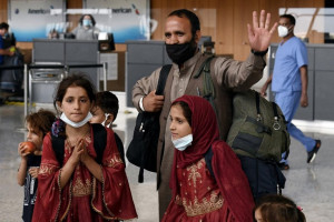 امریکا برای بیش‌ از ۷۲ هزار افغان اسکان داده است