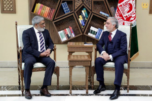 رییس اجراییه افغانستان خواهان گسترش روابط با پاکستان شد