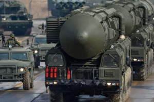واکنش امریکا و ناتو به دستور آماده‌باش نیروهای هسته‌ای روسیه