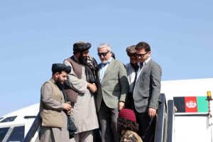 عبدالله به کابل برگشت