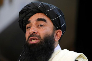 مجاهد: پاکستان روابط خود را با کابل حفظ کند