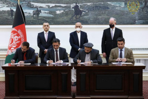 امضای قرارداد چهار پروژه تولید برق در افغانستان