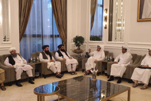 رایزنی هیأت طالبان با وزیر خارجه قطر 