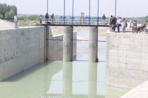 وزارت انرژی و آب برای سومین بار بند آبگردان مچغلو را قرارداد کرد