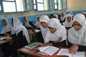 وزارت معارف: یونیسف 5 هزار صنف آموزشی ایجاد میکند