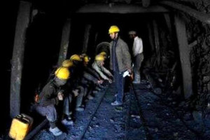 ۱۰ نفر در معدن زغال سنگ بغلان جان باختند