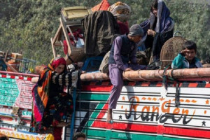 بیشتر مهاجران اخراج شده از پاکستان زنان و کودکان هستند