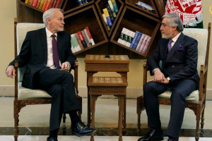 همکاری‌های دوستانه میان افغانستان و ناتو ادامه دارد