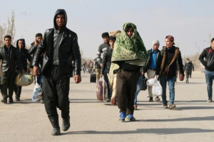طی هفته گذشته، ۱۲ هزار مهاجر از ایران به افغانستان برگشته‌اند