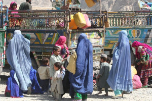 500 هزار مهاجر افغان در پاکستان بدون کارت هستند